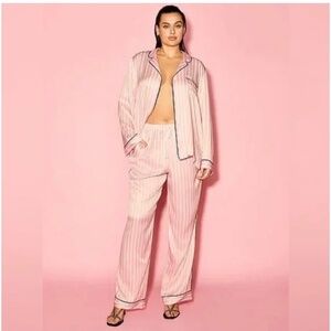 Victorias Secret Glazed Satin Long Pajama Set Size M